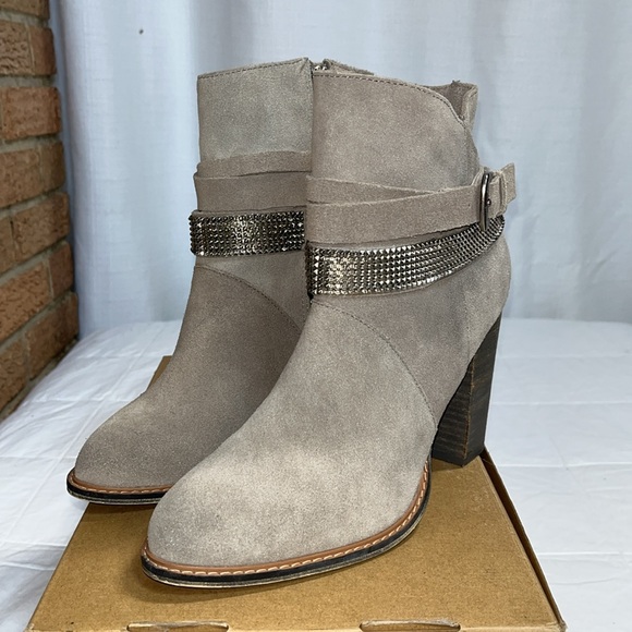 Nine West ZaZa gray suede western studded strap - 8 - Picture 2 of 10